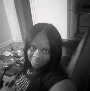 Meet your Posher, Tonya